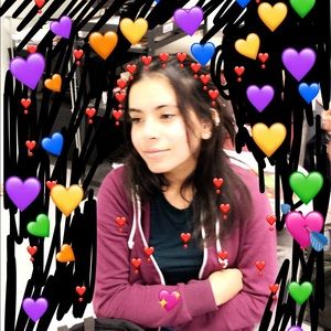 Meet your Posher, Daniela